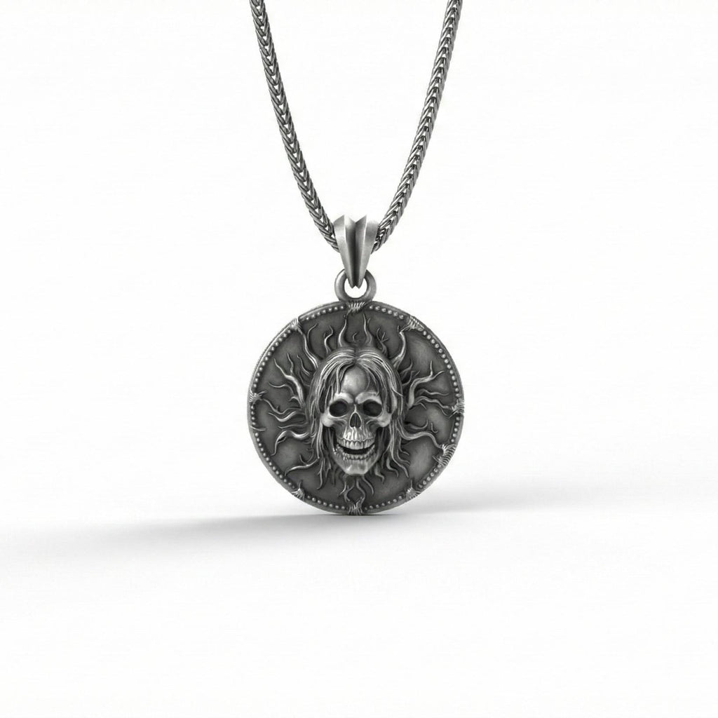 Gotik Kafatası Gümüş Korku Temalı Kolye