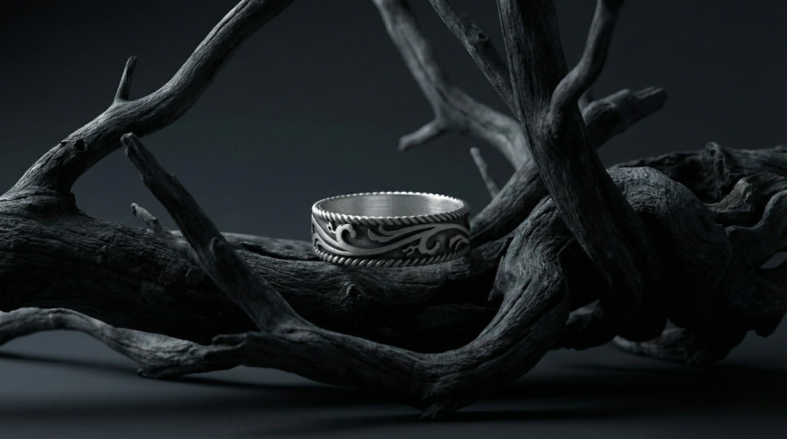 Oyma Sarmaşık Tasarımlı Gümüş Çift Yüzükleri