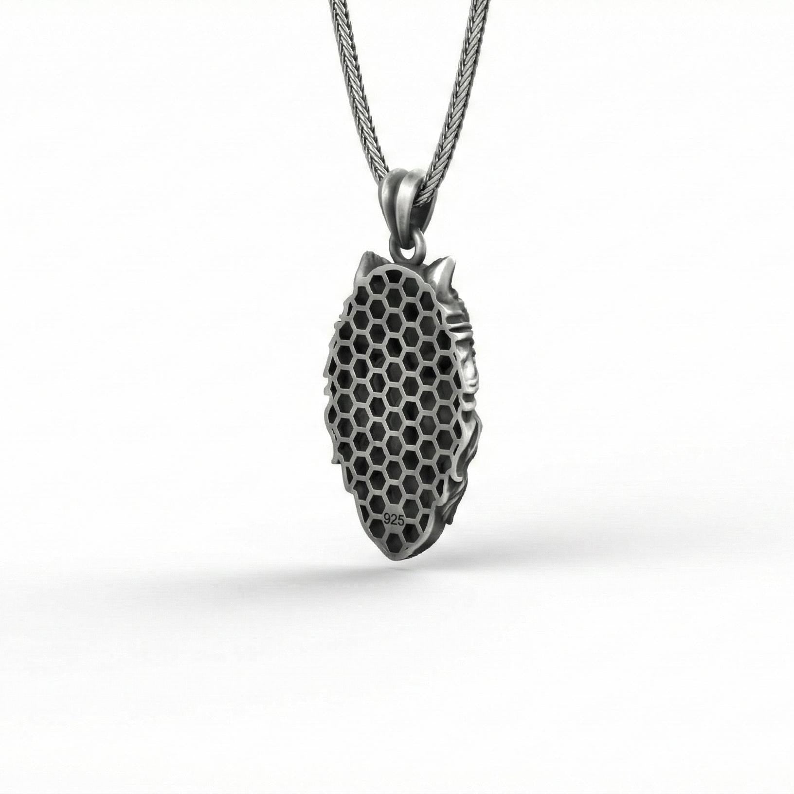 Ulfhednar Kurt Savaşçısı Kolye Ucu Oksitlenmiş Gümüş İskandinav Temalı Kolye