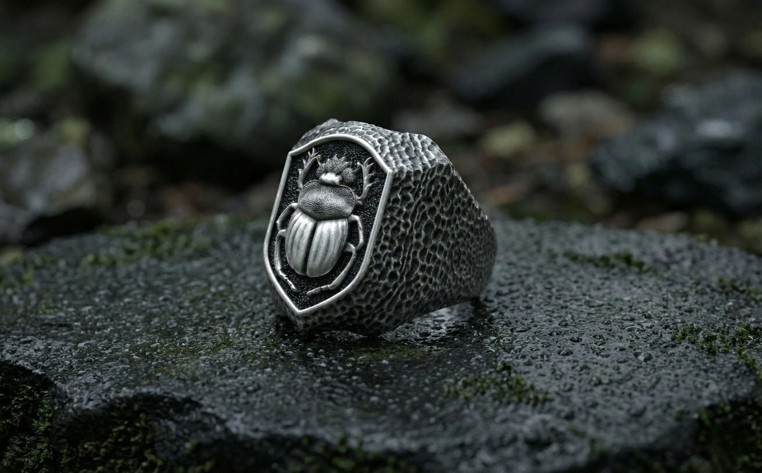 925 Gümüş Mısır Böceği Motifli Yüzük