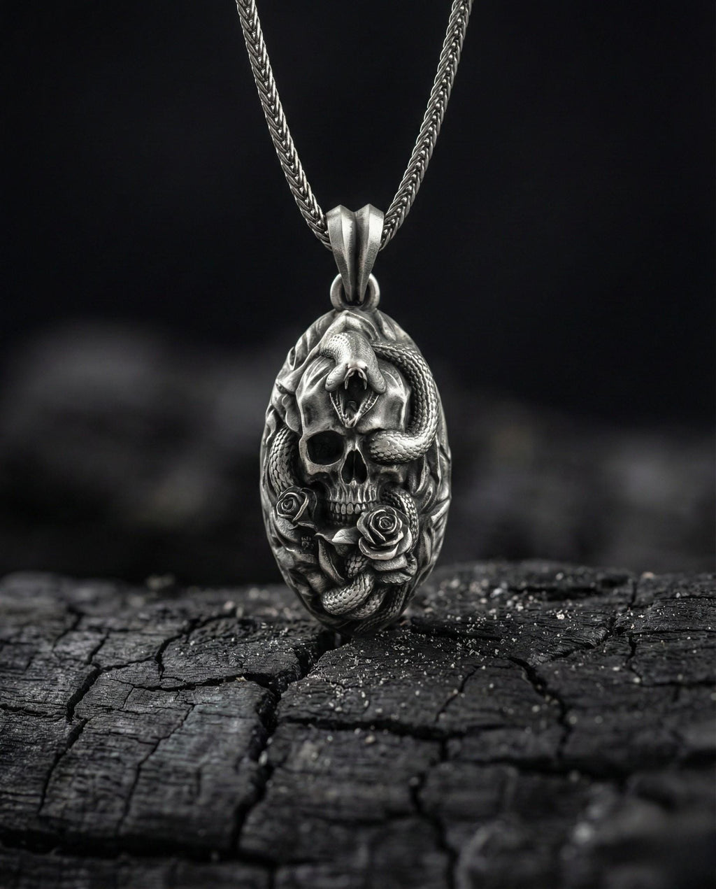 Gümüş Yılan Ve Kafatası Kolye Gotik Tak