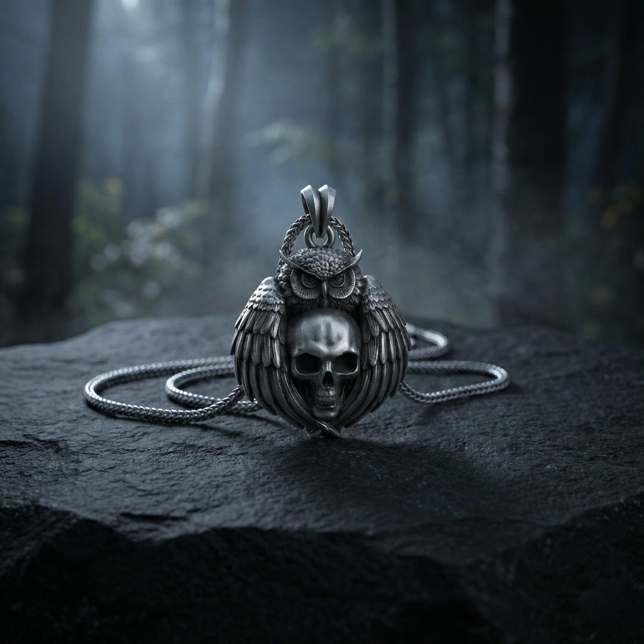 Baykuş Kafatası Kolye Ucu, Oksitlenmiş Gümüş, Gotik Bilgelik Temalı Takı