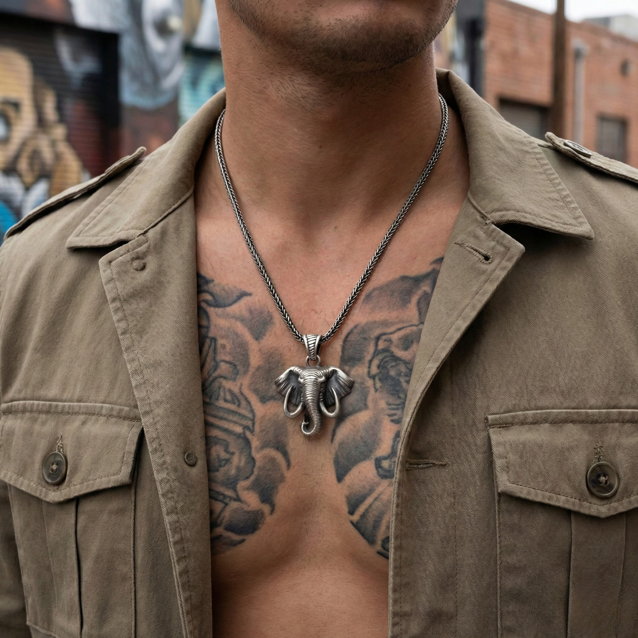 Fil Kolye Ucu: Oksitli Gümüş - El Yapımı Takı