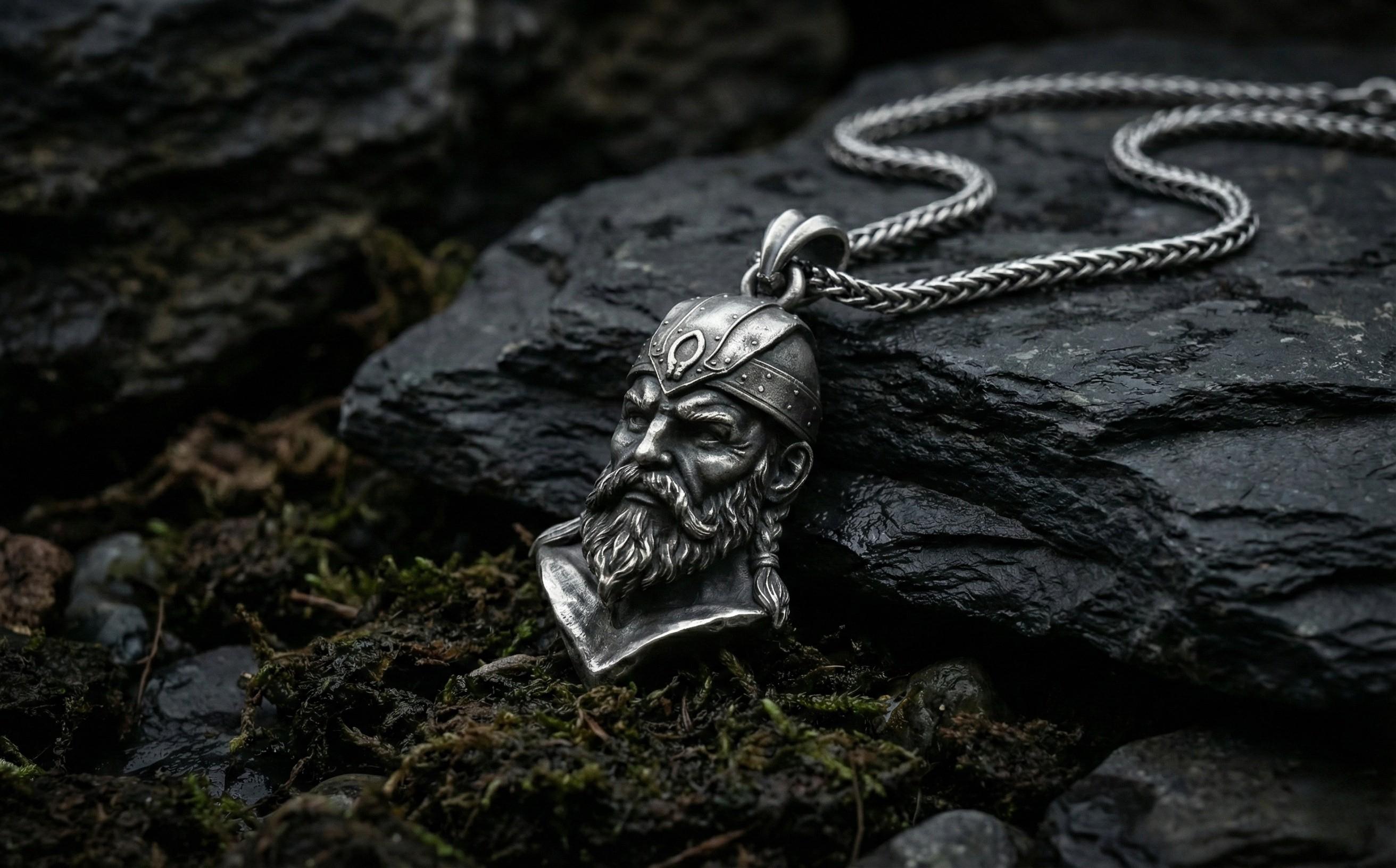 Viking Savaşçısı Kolye Ucu Gümüş İskandinav Mitolojisi Takısı