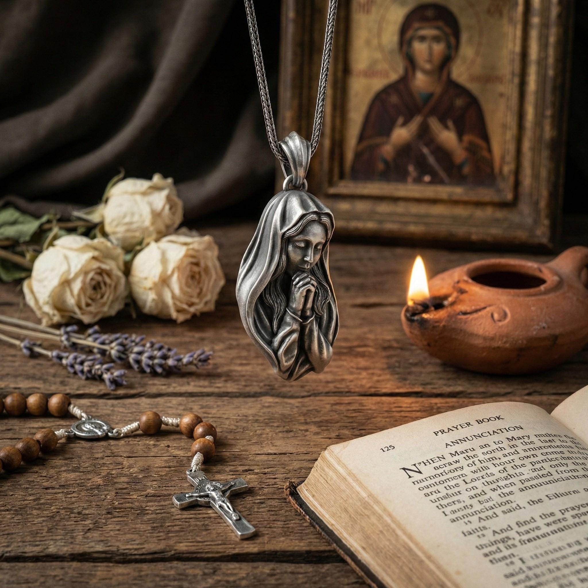 Dua Eden Meryem Ana Kolye, Oksitlenmiş Gümüş Dini Takı