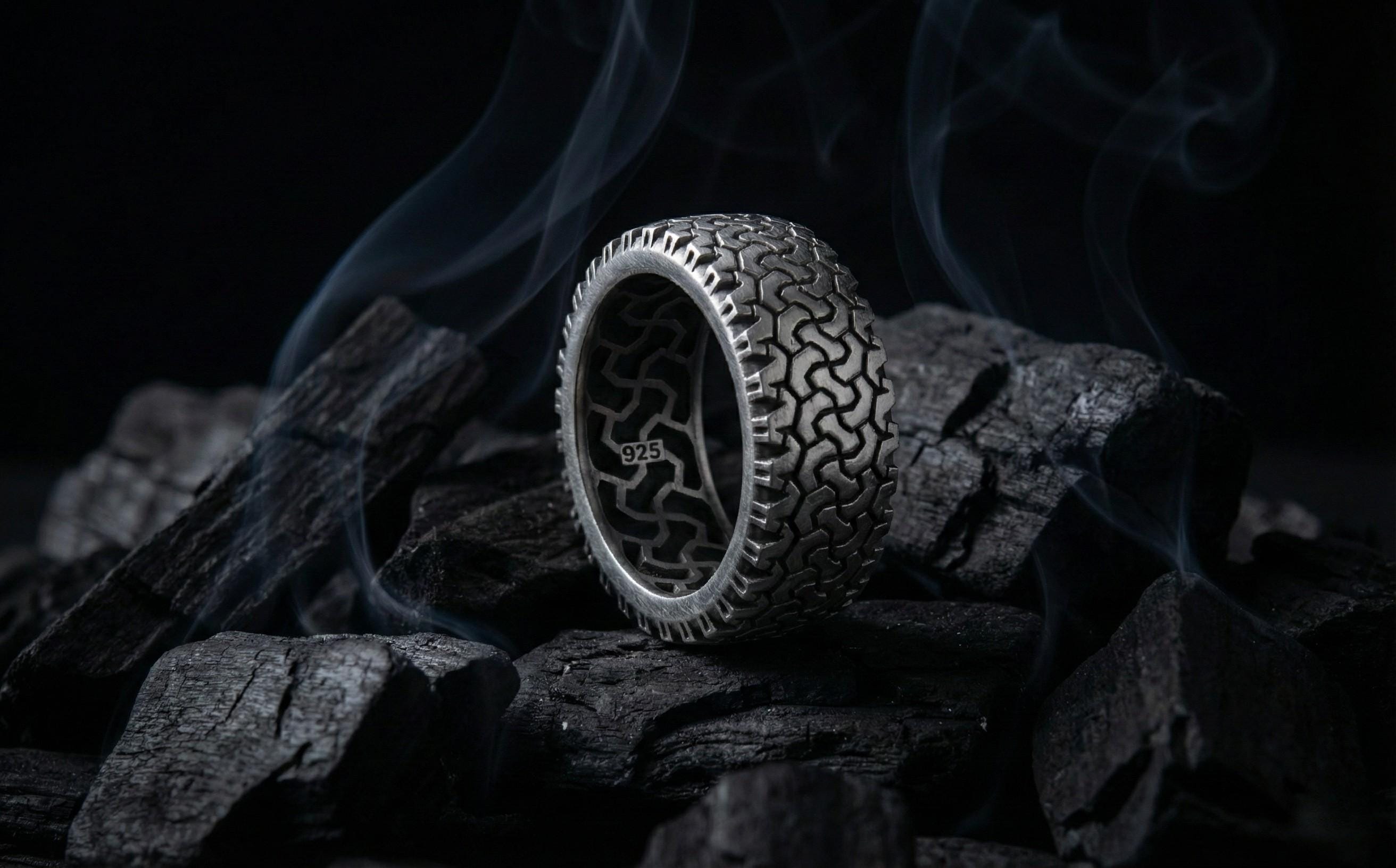 Unisex Gümüş Lastik Desenli Yüzük