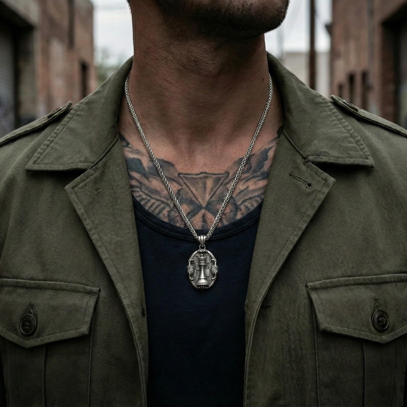 Antik Gümüş Satranç Vezir Kolye Ortaçağ Strateji Sembolü Takı