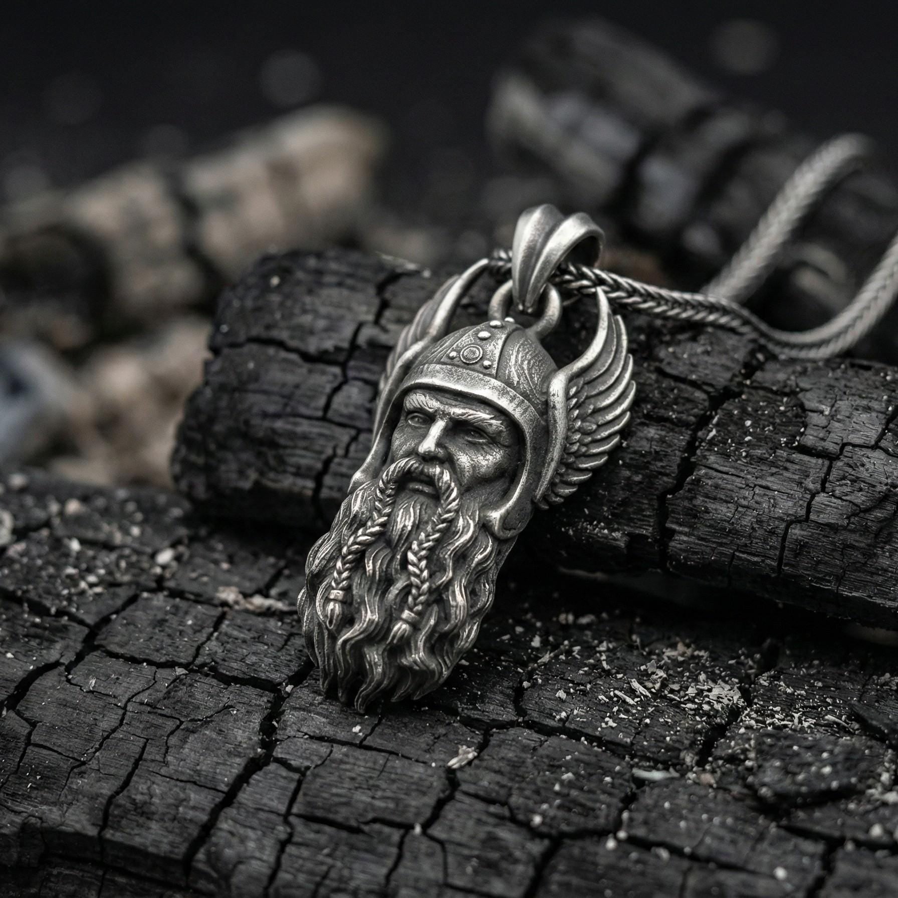 Viking Odin Kolye Ucu Oksitlenmiş Gümüş İskandinav Mitolojisi Temalı Takı