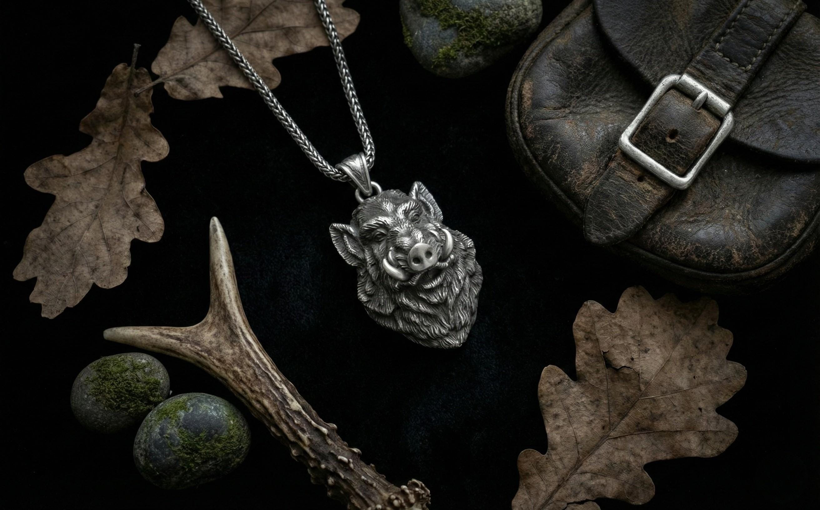 Yaban Domuzu Kolye Gümüş Hayvan Takısı