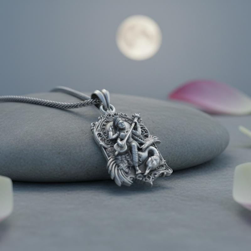 Saraswati Tanrıçası Gümüş Kolye Ucu Hindu Takısı
