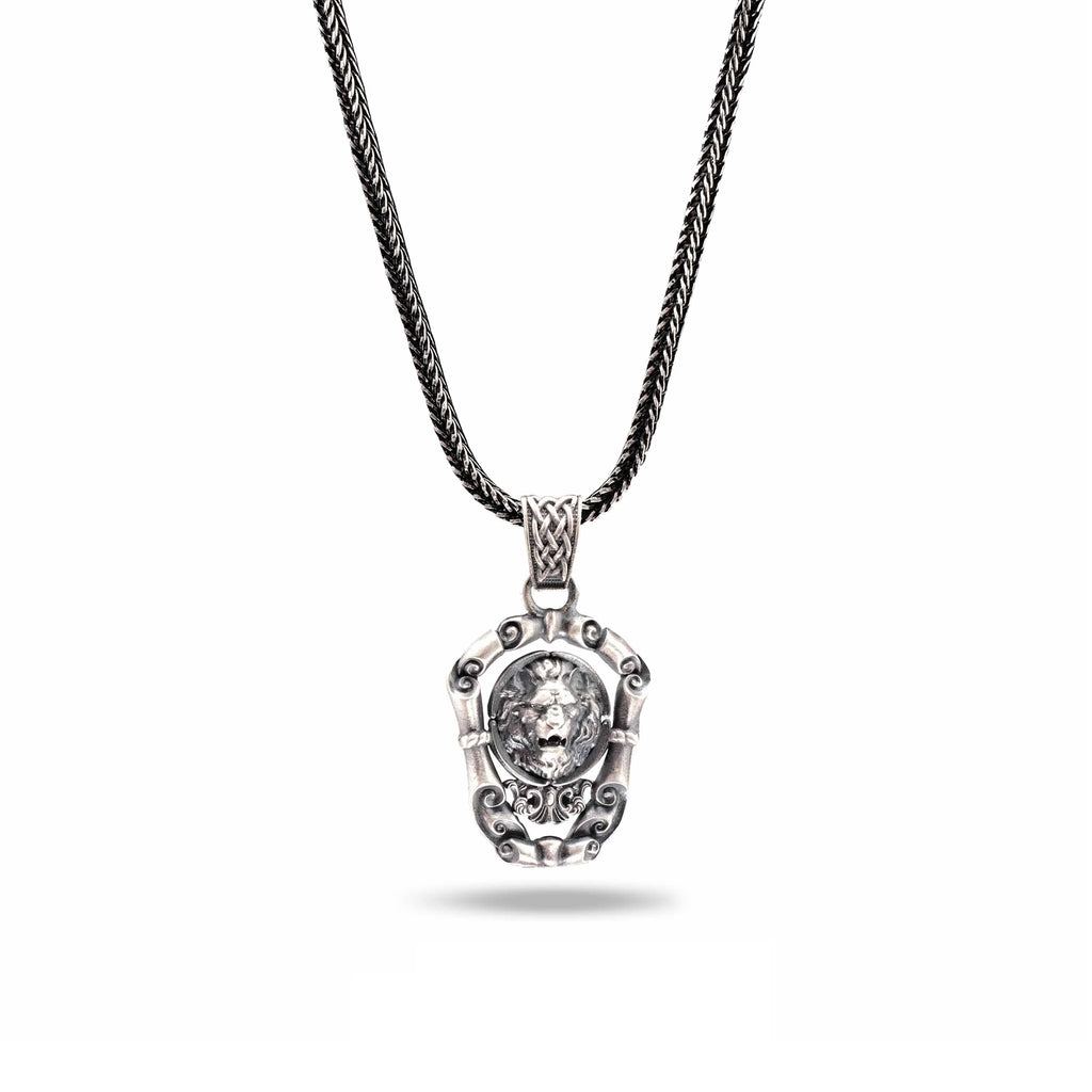 Aslan Kolye: Oksitli 925 Ayar Gümüş - El Yapımı Erkek Takısı