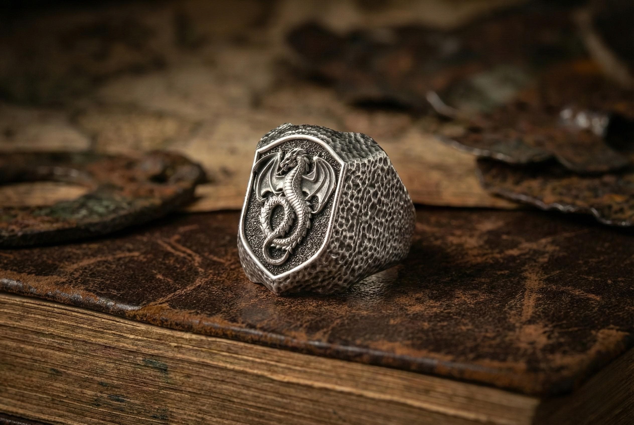 Gümüş Ejderha Yüzük –  Ortaçağ Kalkan Arması Yüzüğü