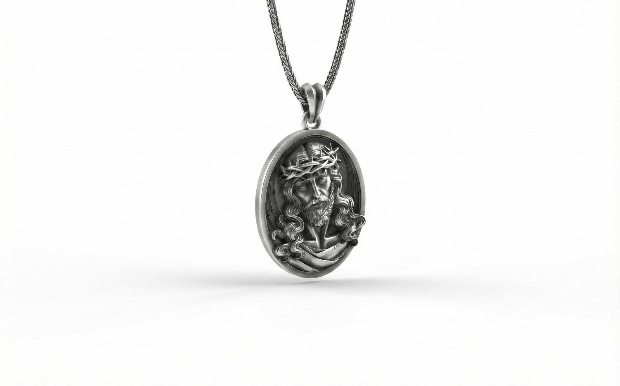 Gümüş İsa Mesih Madalyon Kolye Hristiyan Dini Takı