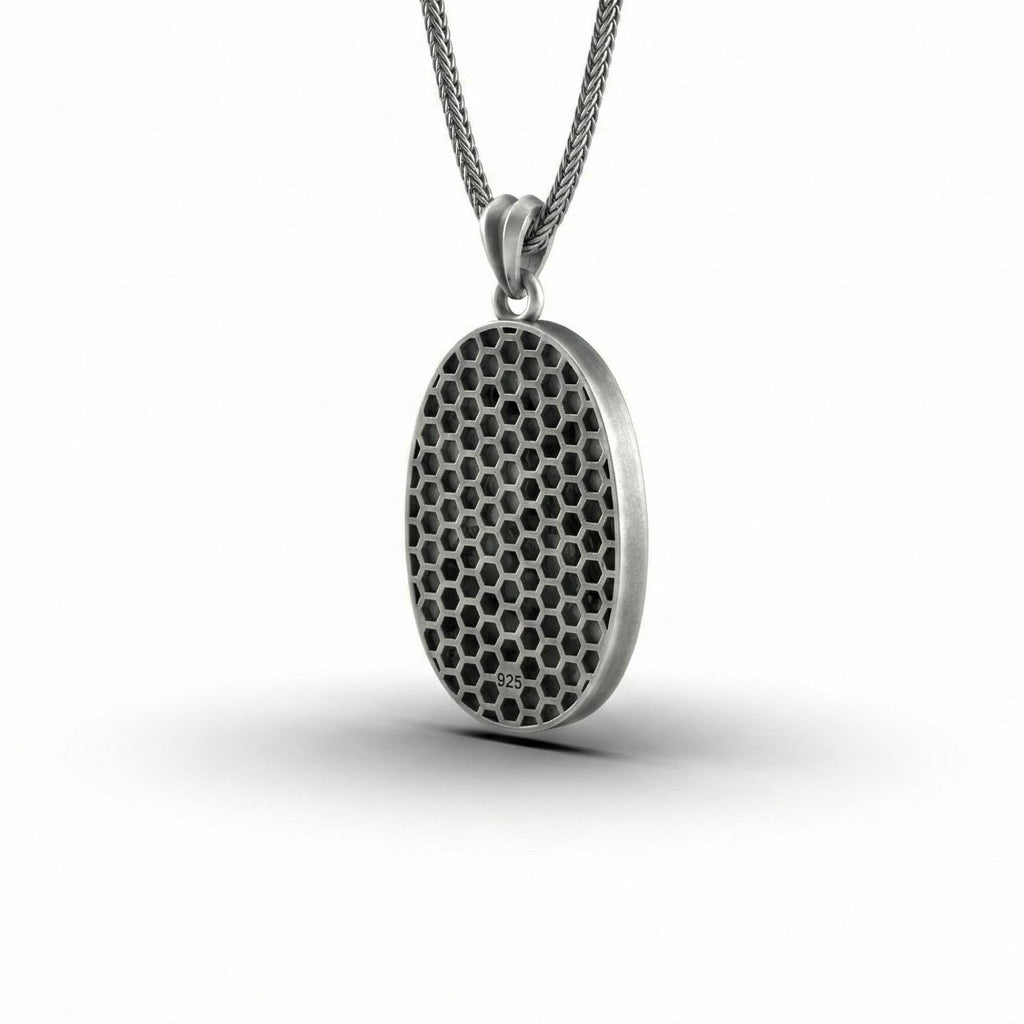 Roma Gladyatör Kolye Ucu Oksitlenmiş Gümüş Savaşçı Kalkanı Şeklinde Takı