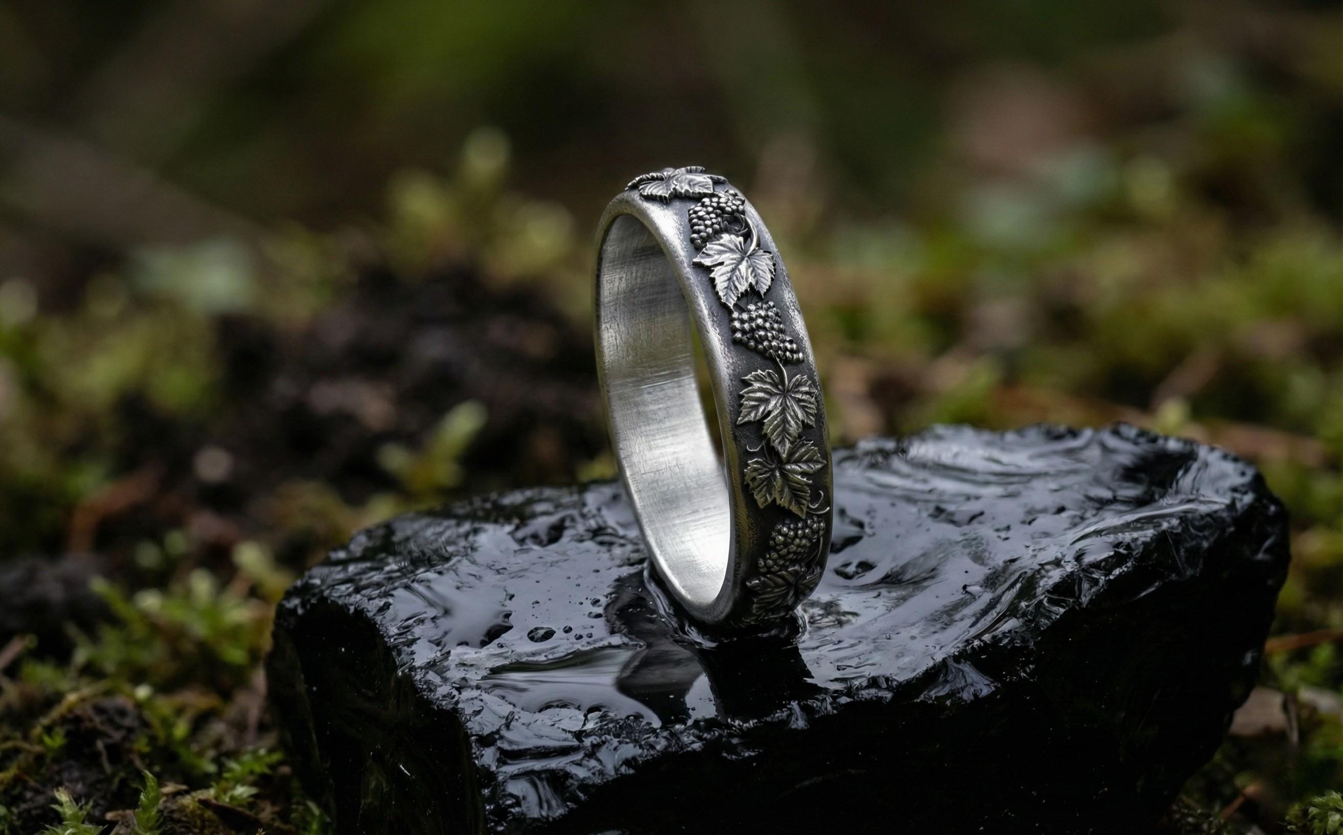 Gümüş Asma Yaprağı Yüzükler – Unisex Üzüm Yaprağı Motifli Alyanslar