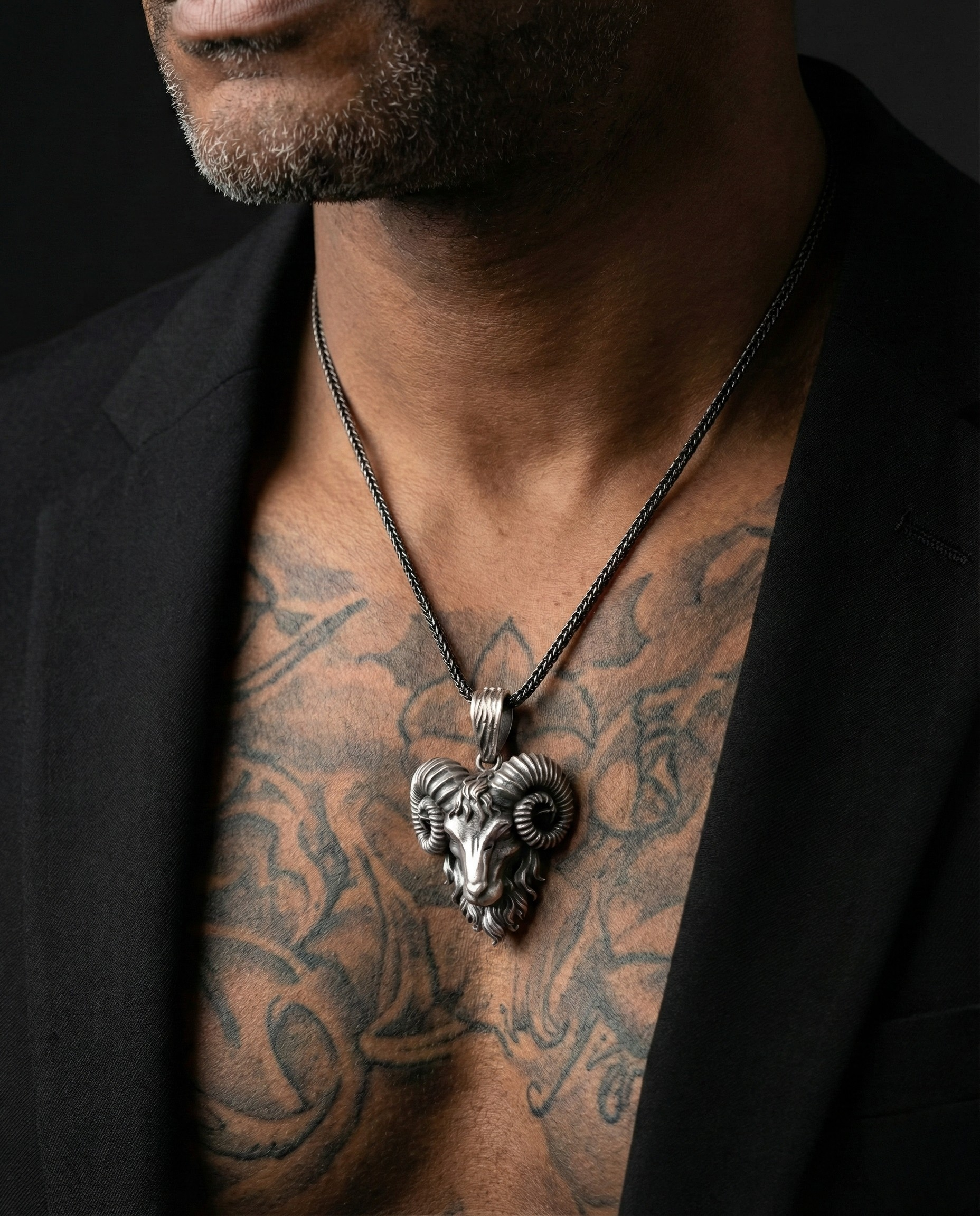 925 Ayar Gümüş Koç Kolye - Oksitli El Yapımı Gotik Kolye