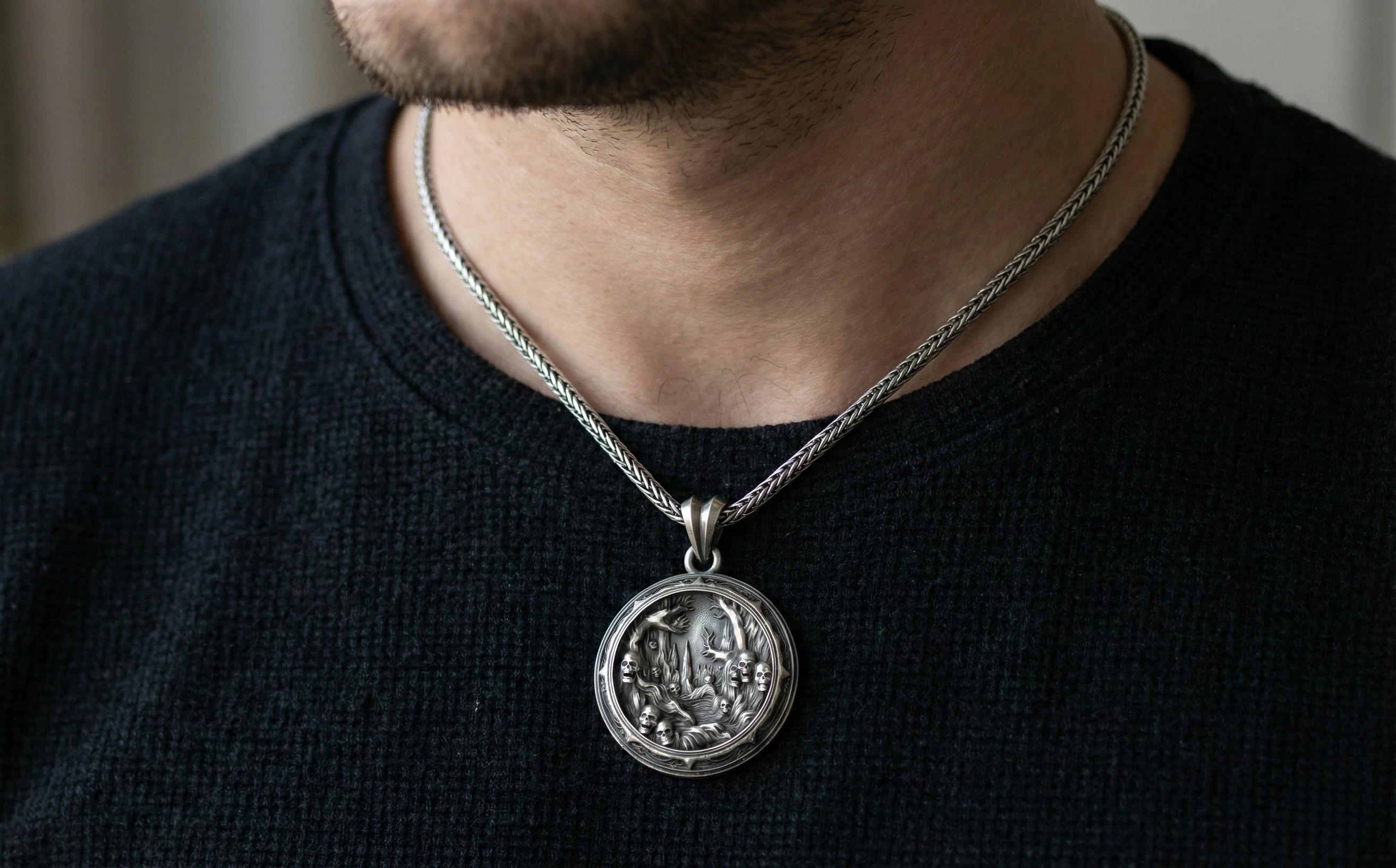 Gotik Kafatası Orman Gümüş Kolye Ucu