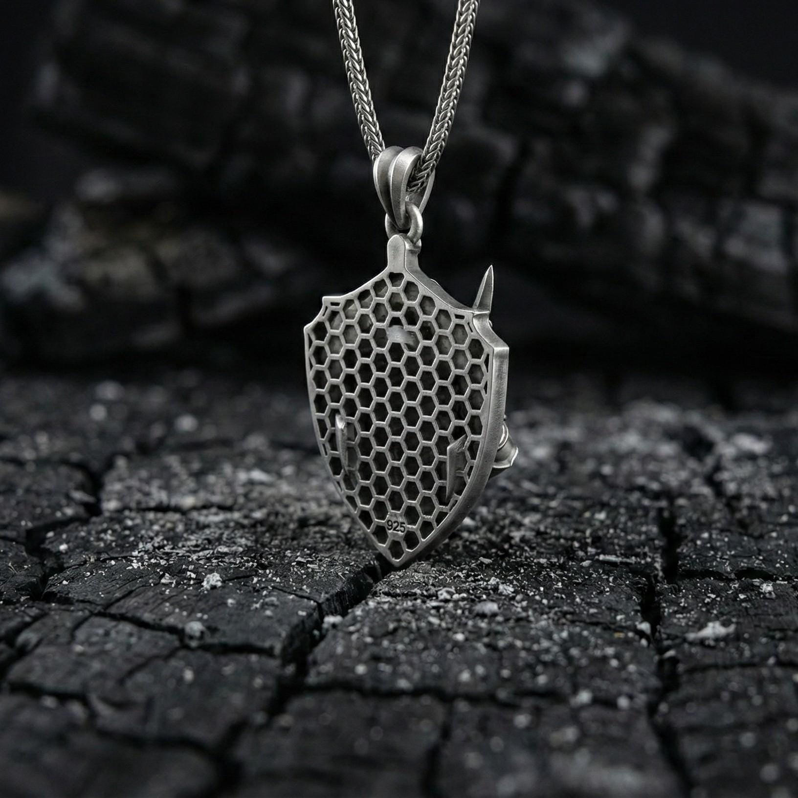 Şövalye Kalkanı Gümüş Kolye Ortaçağ Savaşçı Takısı