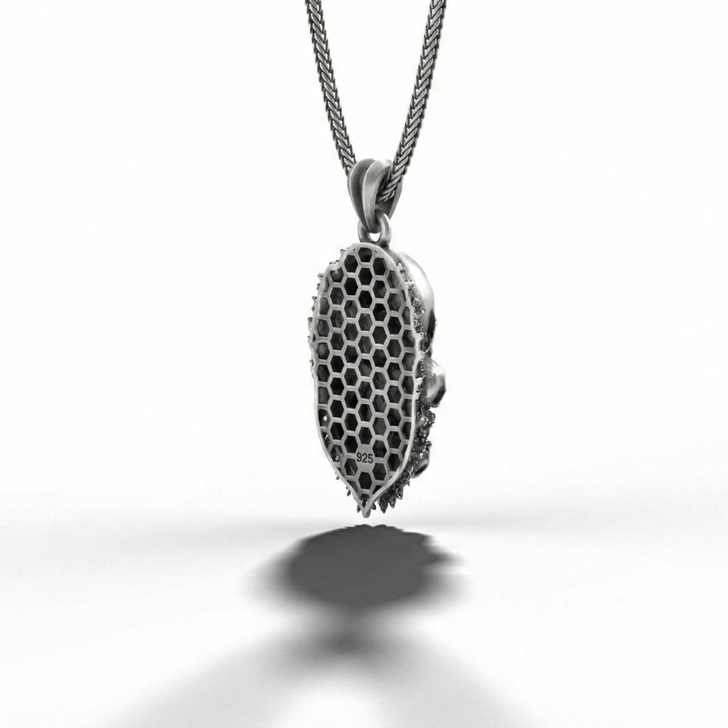 Gotik Kafatası Ve Yılan Temalı Gümüş Kolye