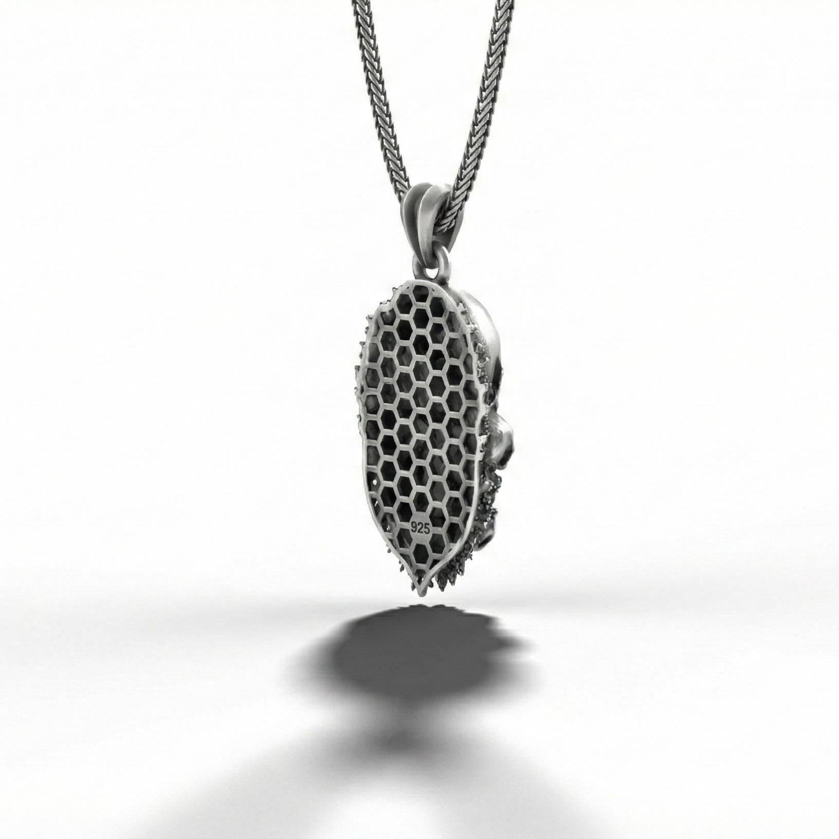 Gotik Kafatası Ve Yılan Temalı Gümüş Kolye