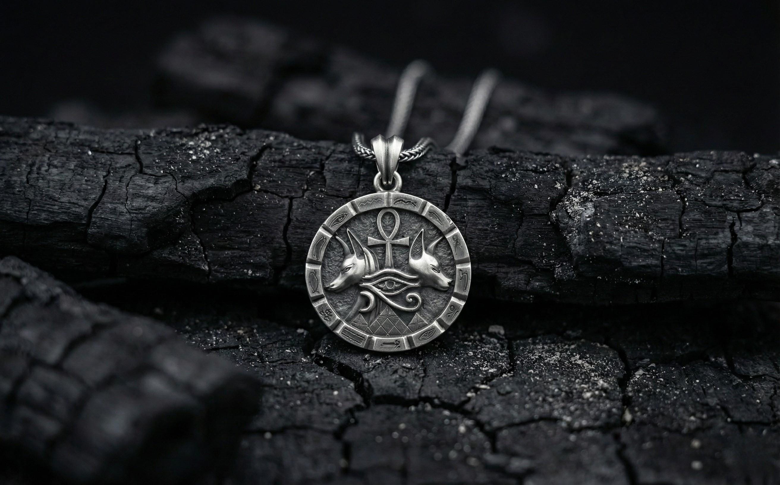 Antik Gümüş Anubis Ankh Horus'un Gözü Kolye Mısır Titolojisi Takı