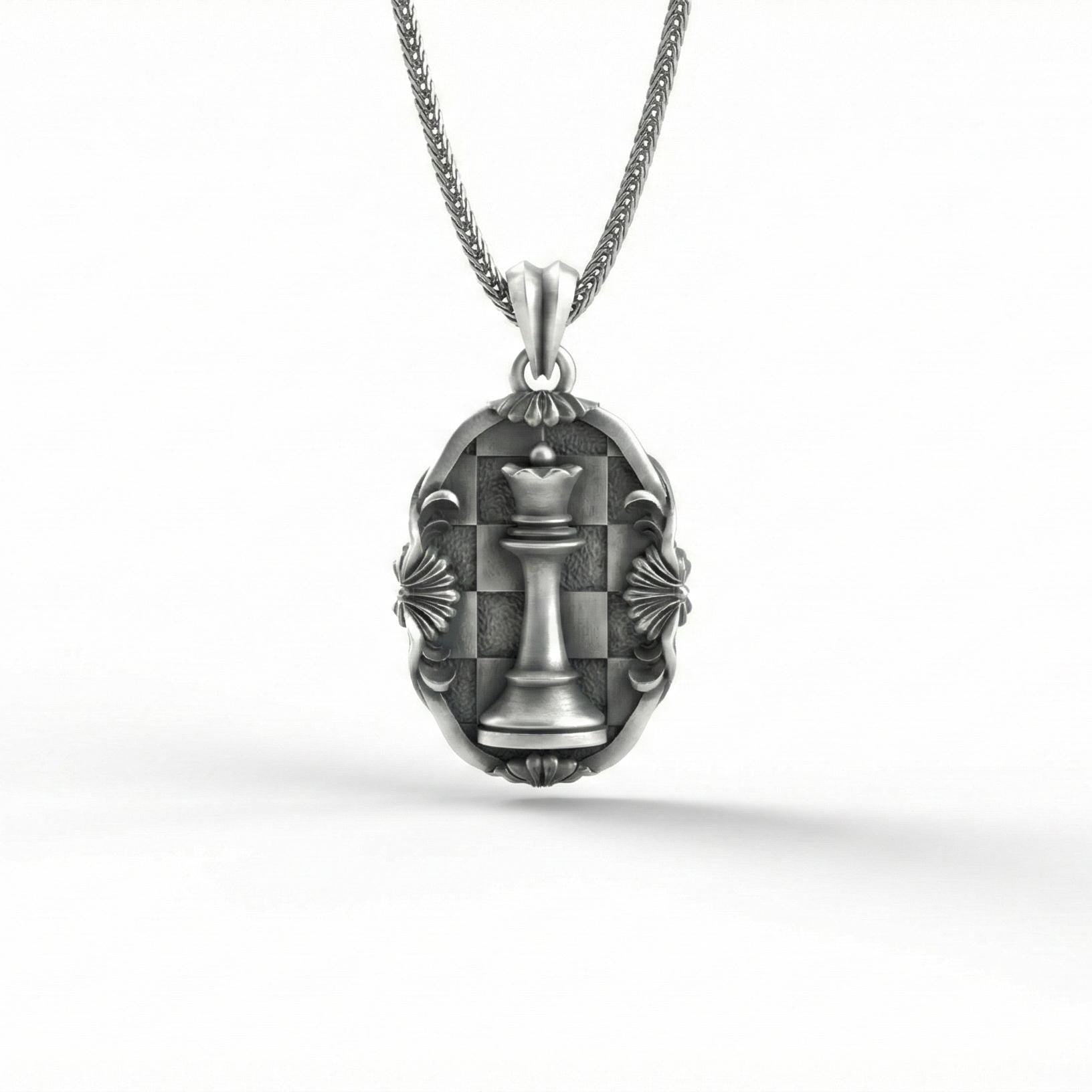 Antik Gümüş Satranç Vezir Kolye Ortaçağ Strateji Sembolü Takı