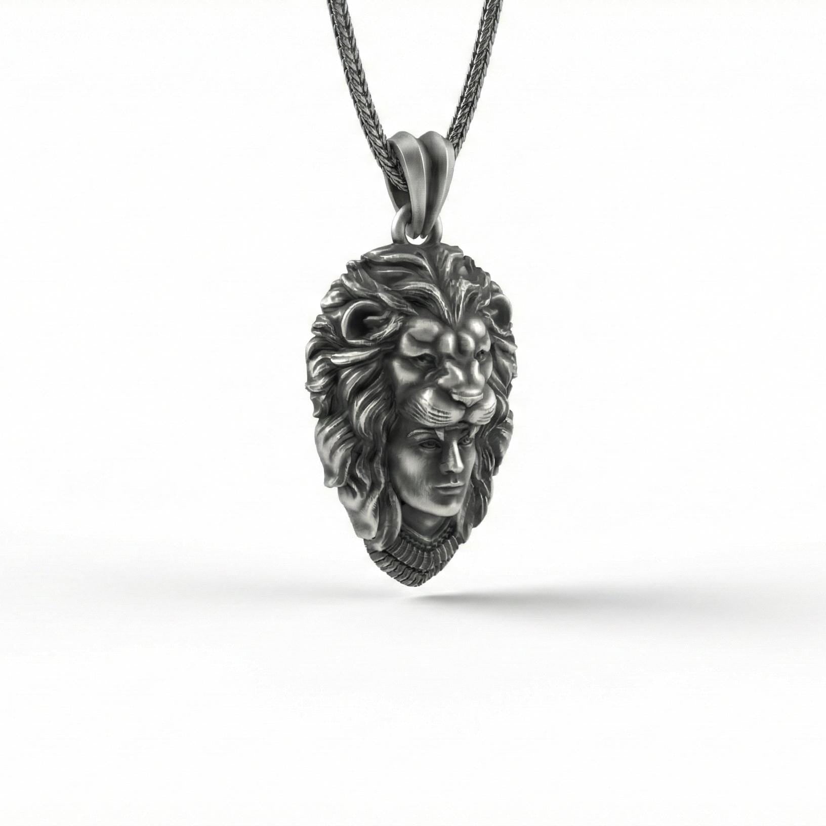 Aslan Başı Takan Avcı Kolye Ucu, Oksitlenmiş Gümüş Takı