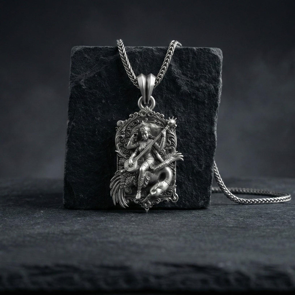 Saraswati Tanrıçası Gümüş Kolye Ucu Hindu Takısı