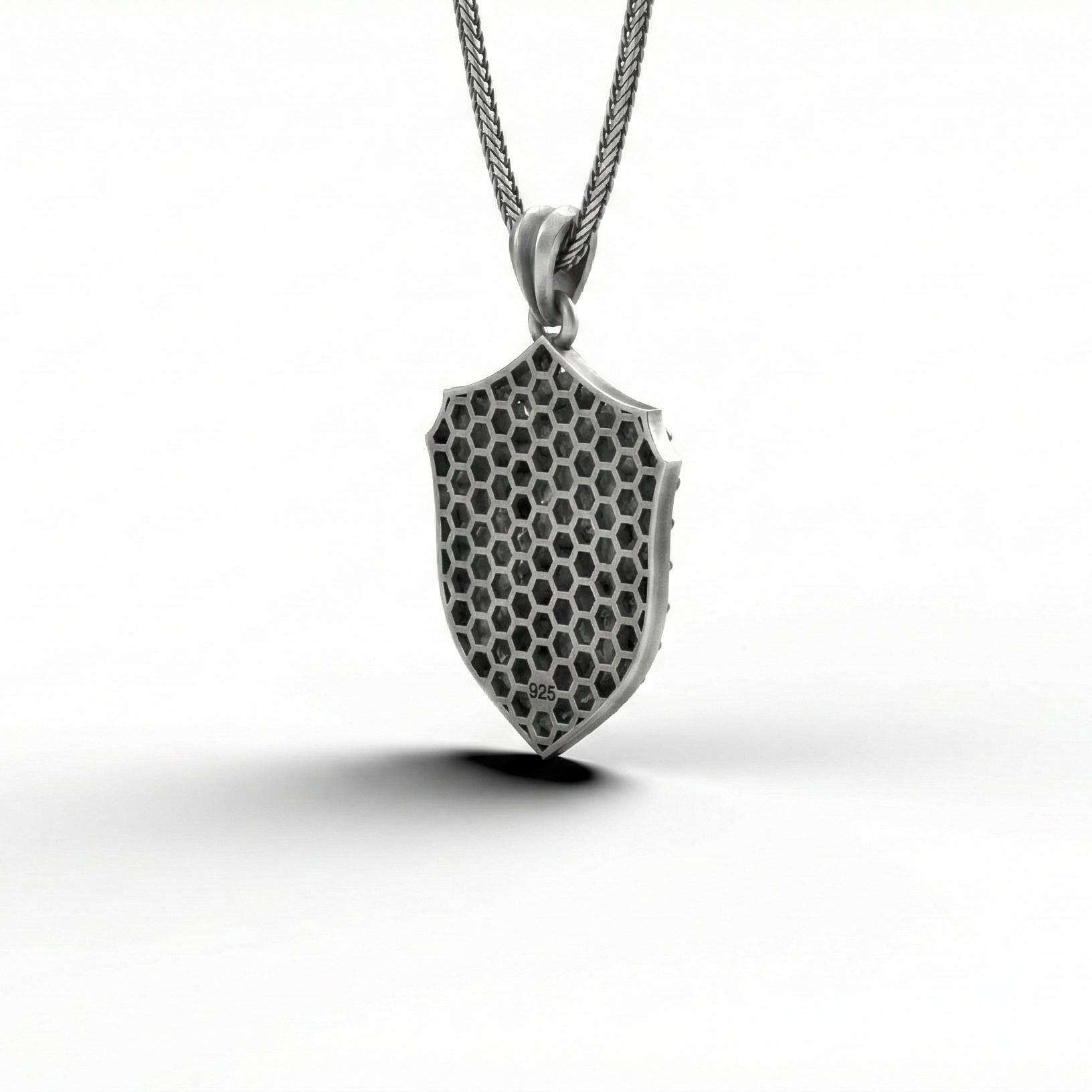 Üç Aslan Kalkan Kolye Ucu Oksitlenmiş Gümüş Takı