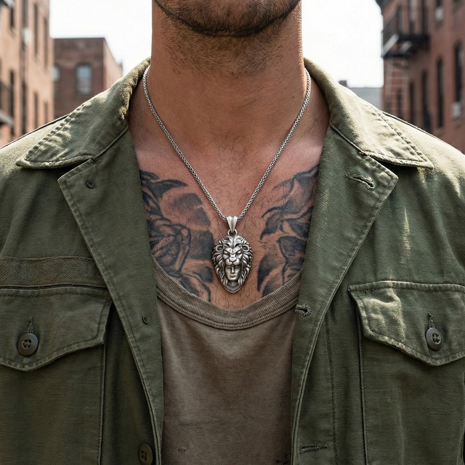 Aslan Başı Takan Avcı Kolye Ucu, Oksitlenmiş Gümüş Takı