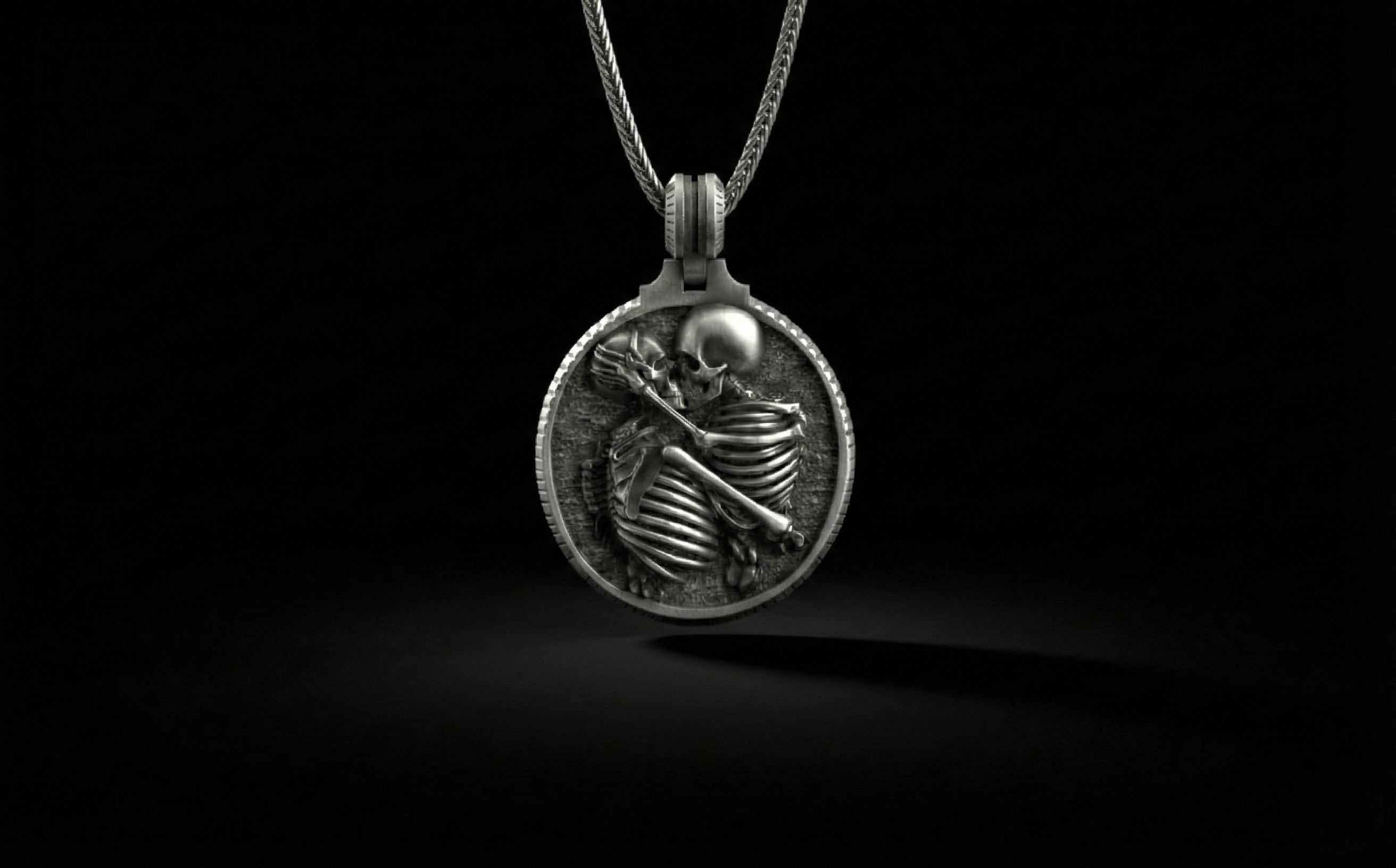 Gümüş Sarılan İskelet Çift Kolye Gotik Takı