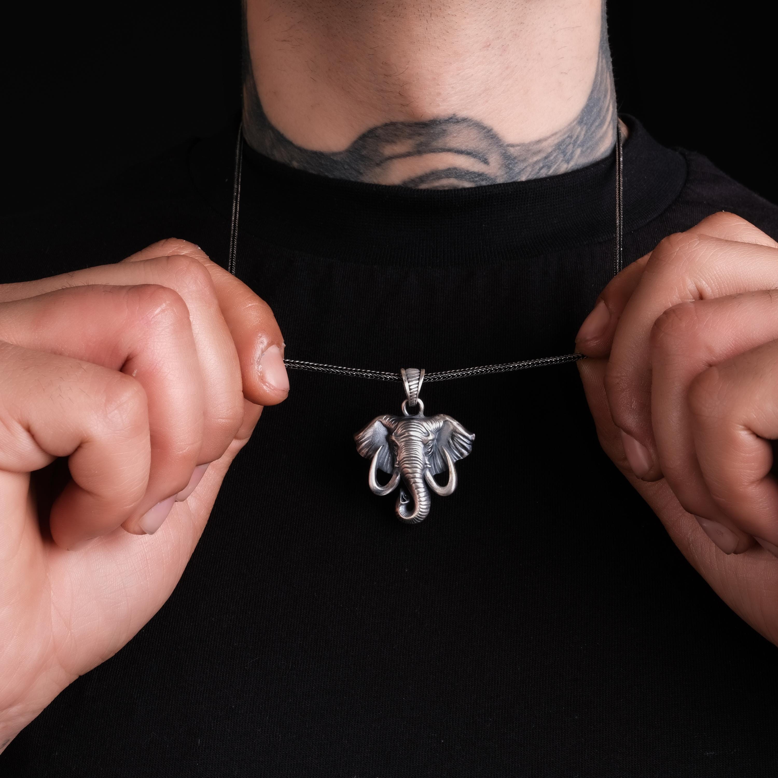 Fil Kolye Ucu: Oksitli Gümüş - El Yapımı Takı