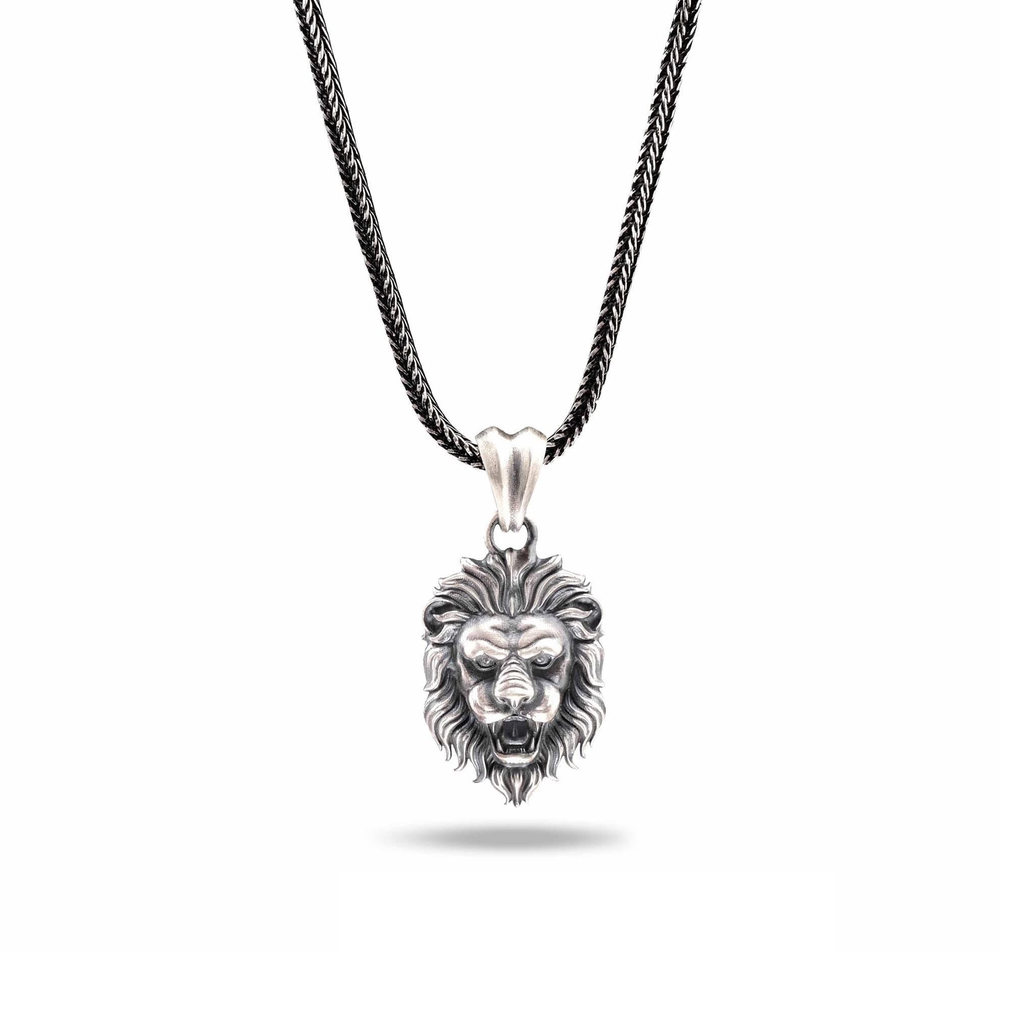 Oksitli Gümüş Aslan Kolye - El Yapımı Erkek Takısı