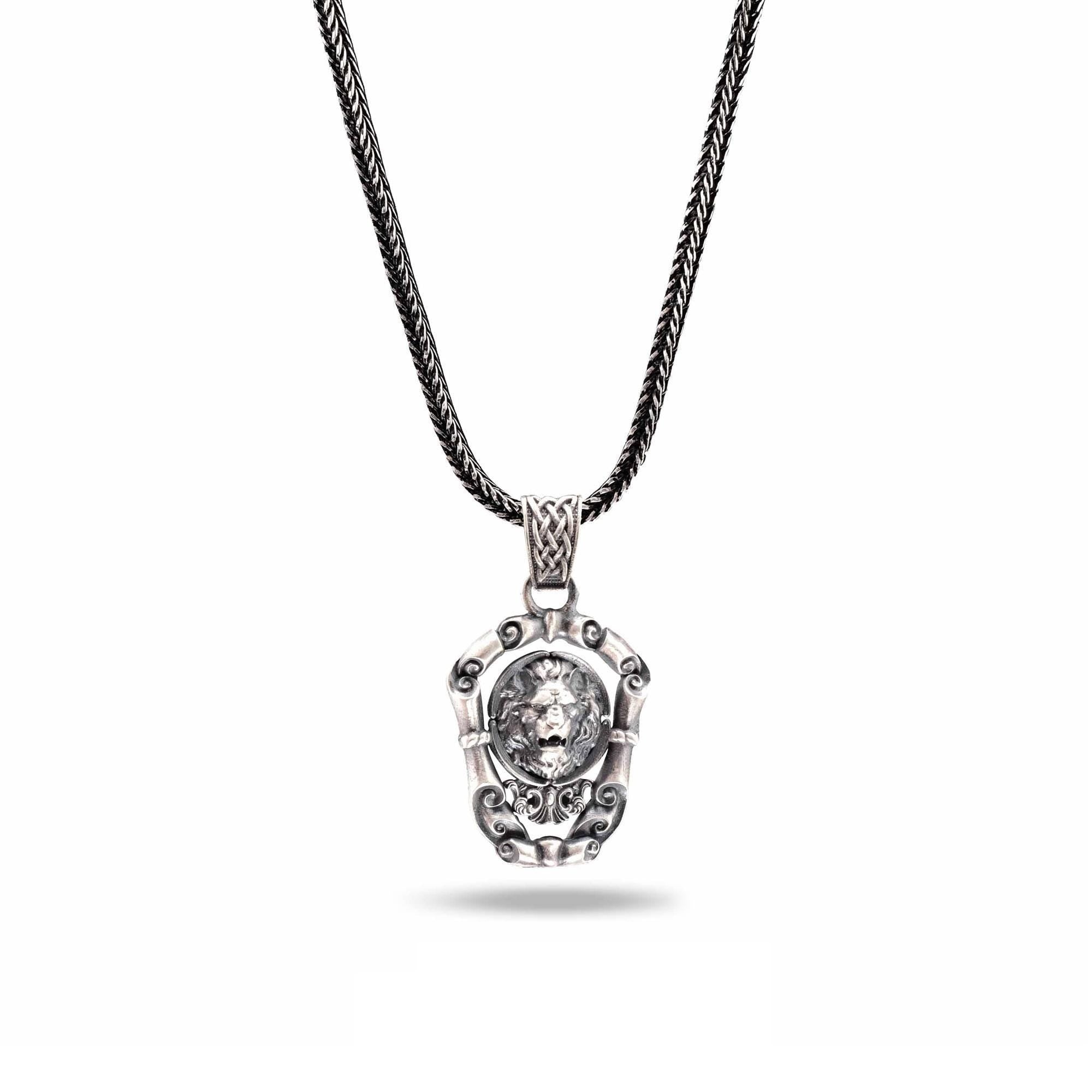 Aslan Kolye: Oksitli 925 Ayar Gümüş - El Yapımı Erkek Takısı