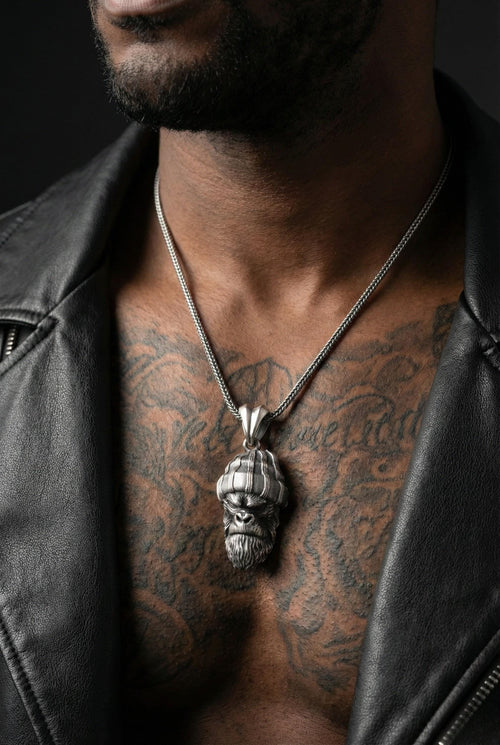 925 Ayar Gümüş Goril Kolye: El Yapımı Oksitli Erkek Kolyesi